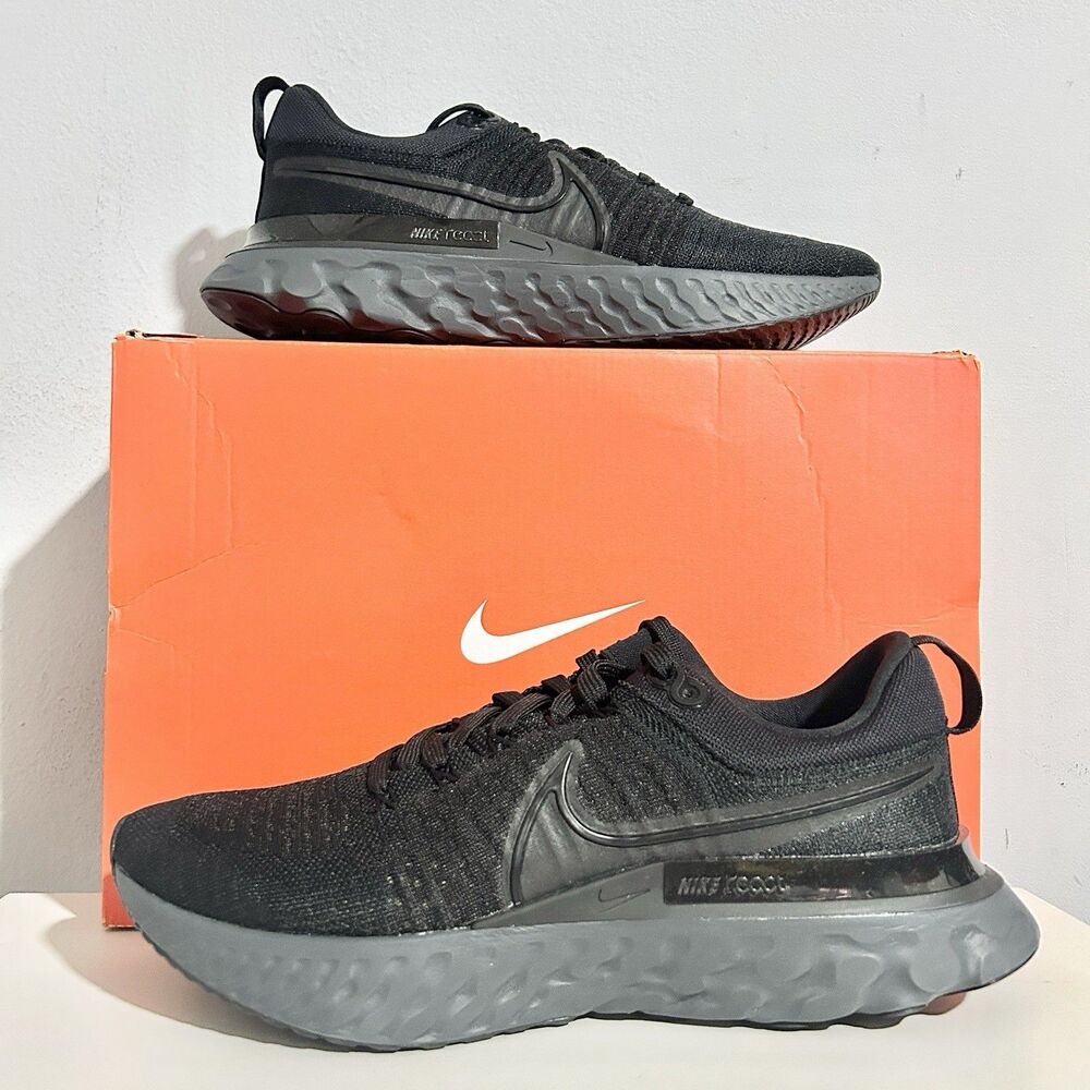 Nike React Infinity Run Flyknit 2 “Triple Black” Men’s Size 11 Running Shoes
